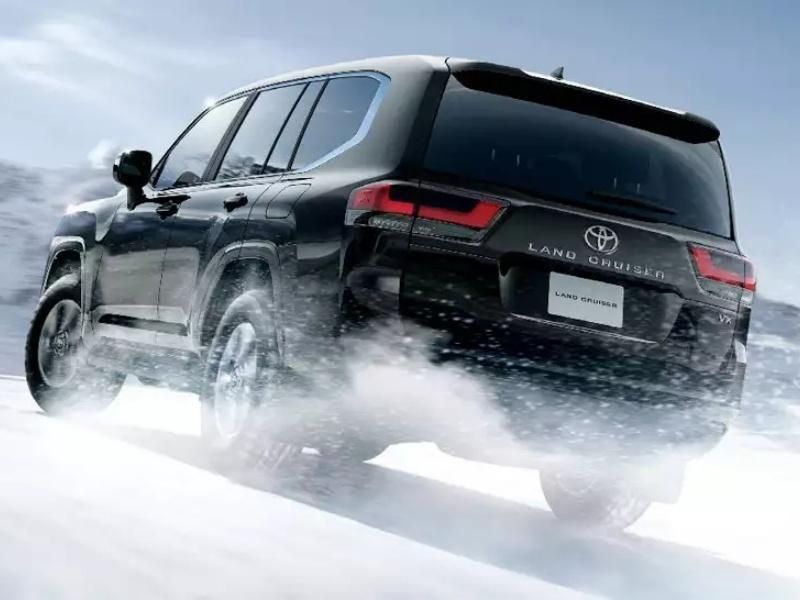 2025款丰田酷路泽已到港，中东版进行了了首次适度更新