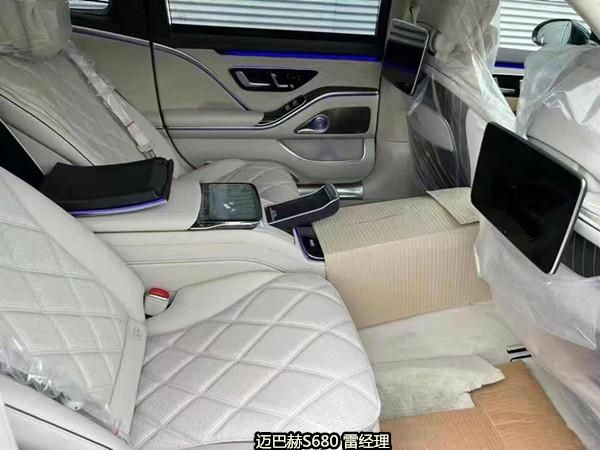 2025款奔驰迈巴赫S480 S580 S680全新现车到店报价
