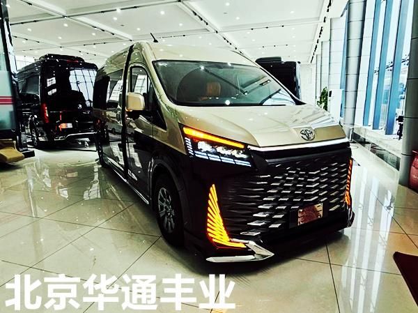 25款海狮黑色改装现车一口价 带卫生间4S店促销落地价 