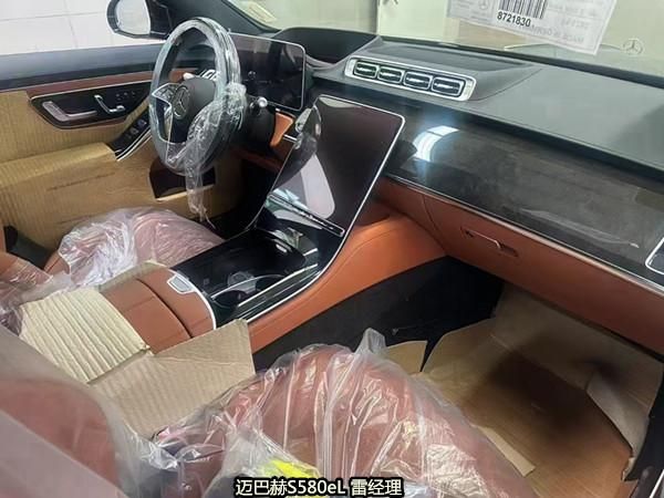 24款奔驰迈巴赫S580eL油电混合版 全国最低包牌包税190万