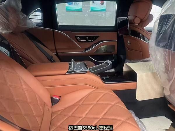 24款奔驰迈巴赫S580eL油电混合版 全国最低包牌包税190万