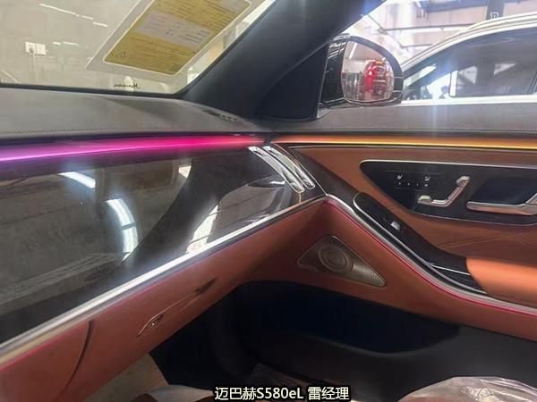 24款奔驰迈巴赫S580eL油电混合版 全国最低包牌包税190万