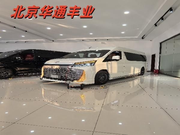 ‌丰田考斯特10座豪华版多少钱？4S店金融政策+中控实拍<font color='red'>图解</font>