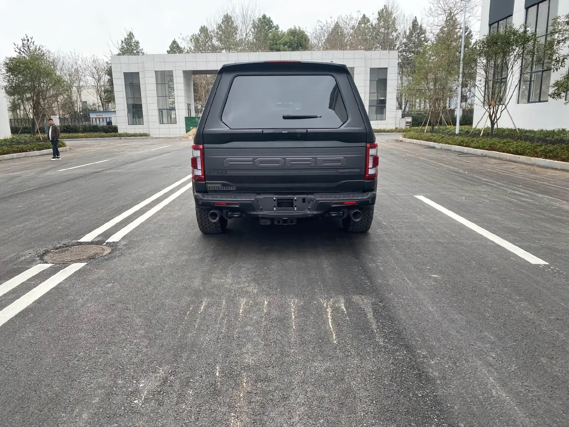 福特勇猛者：可商务可越野