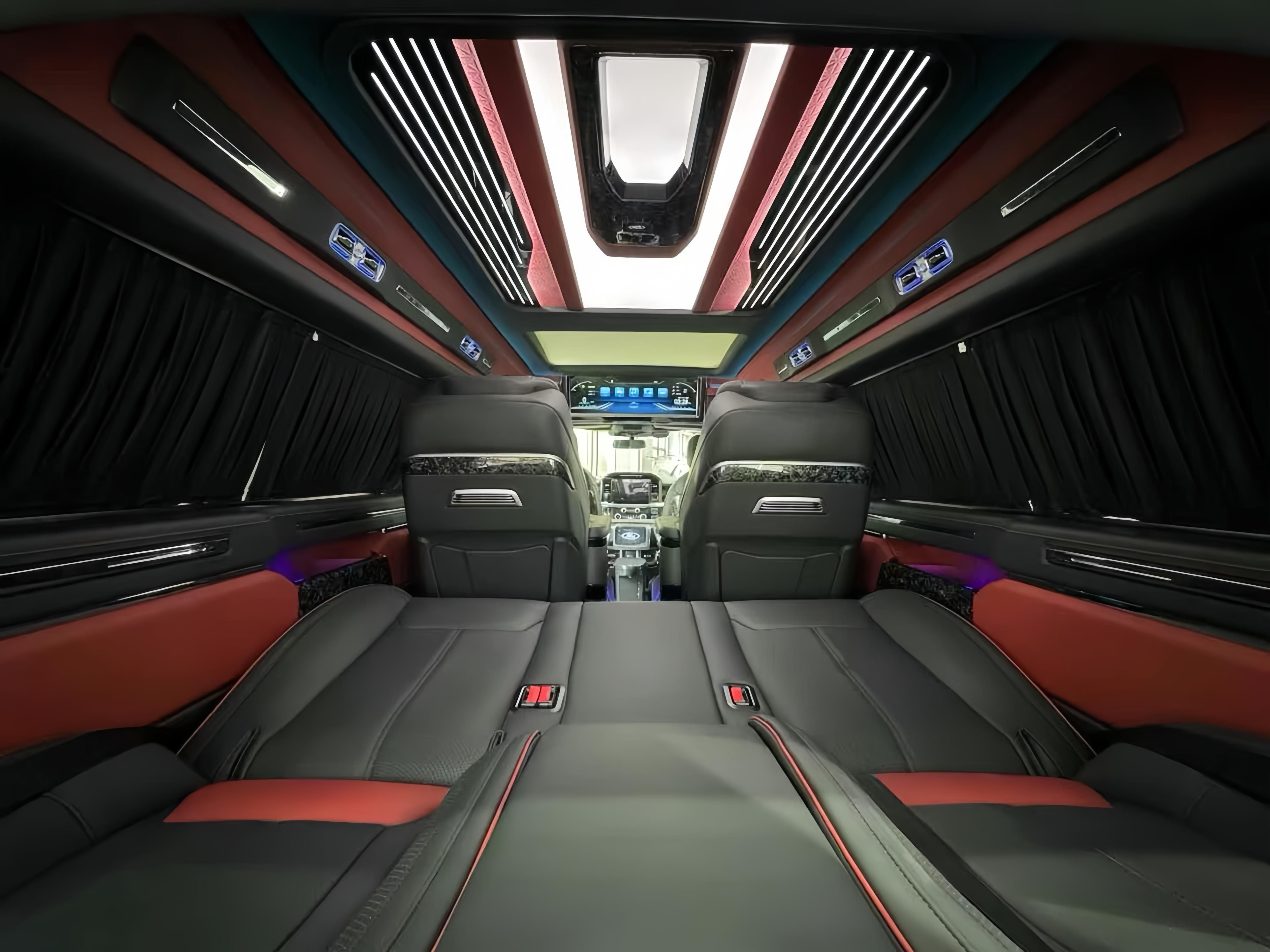 福特勇猛者：可商务可越野