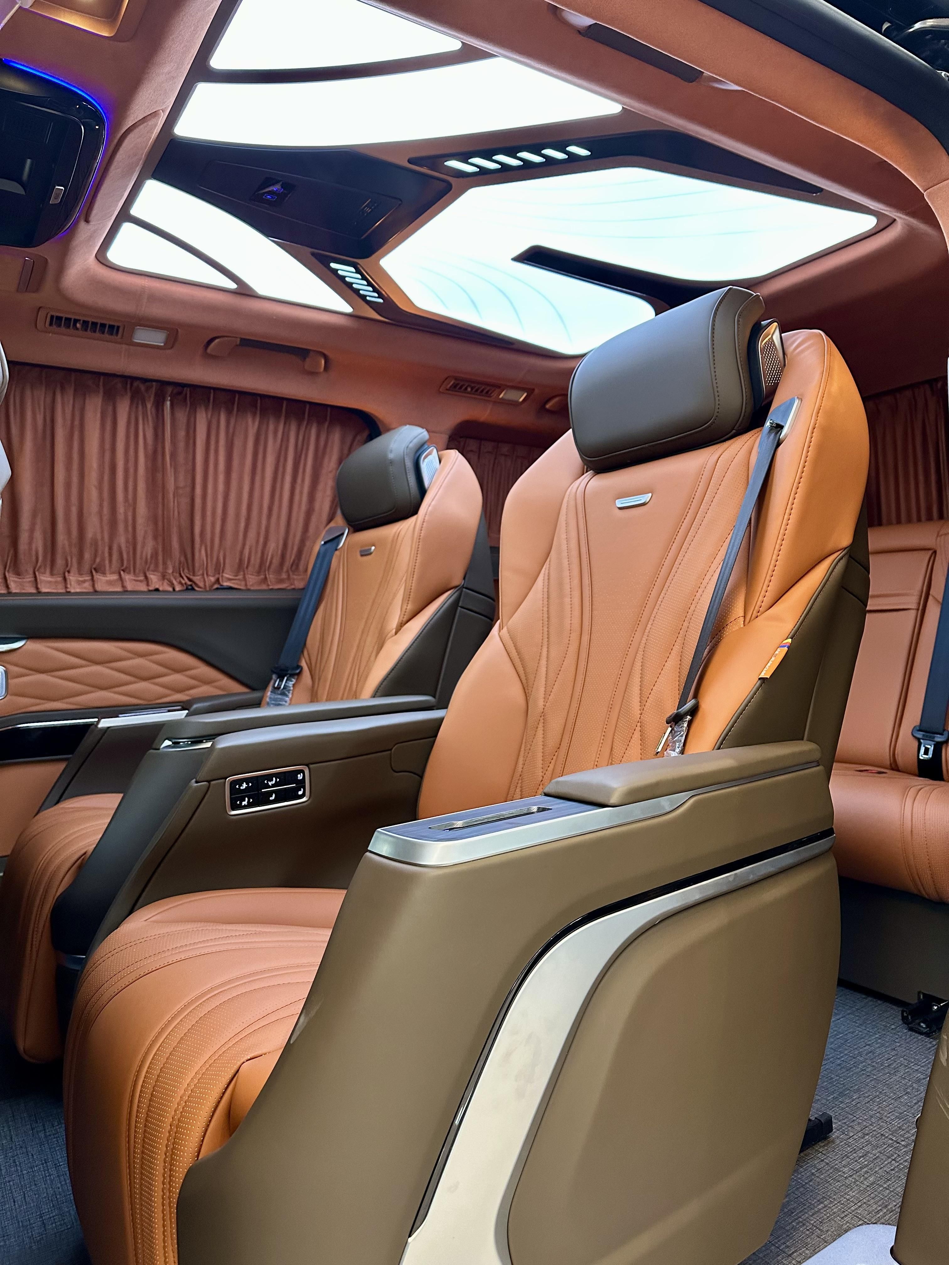 沃森威尔一汽纵横家:智臻豪华MPV,现车在店