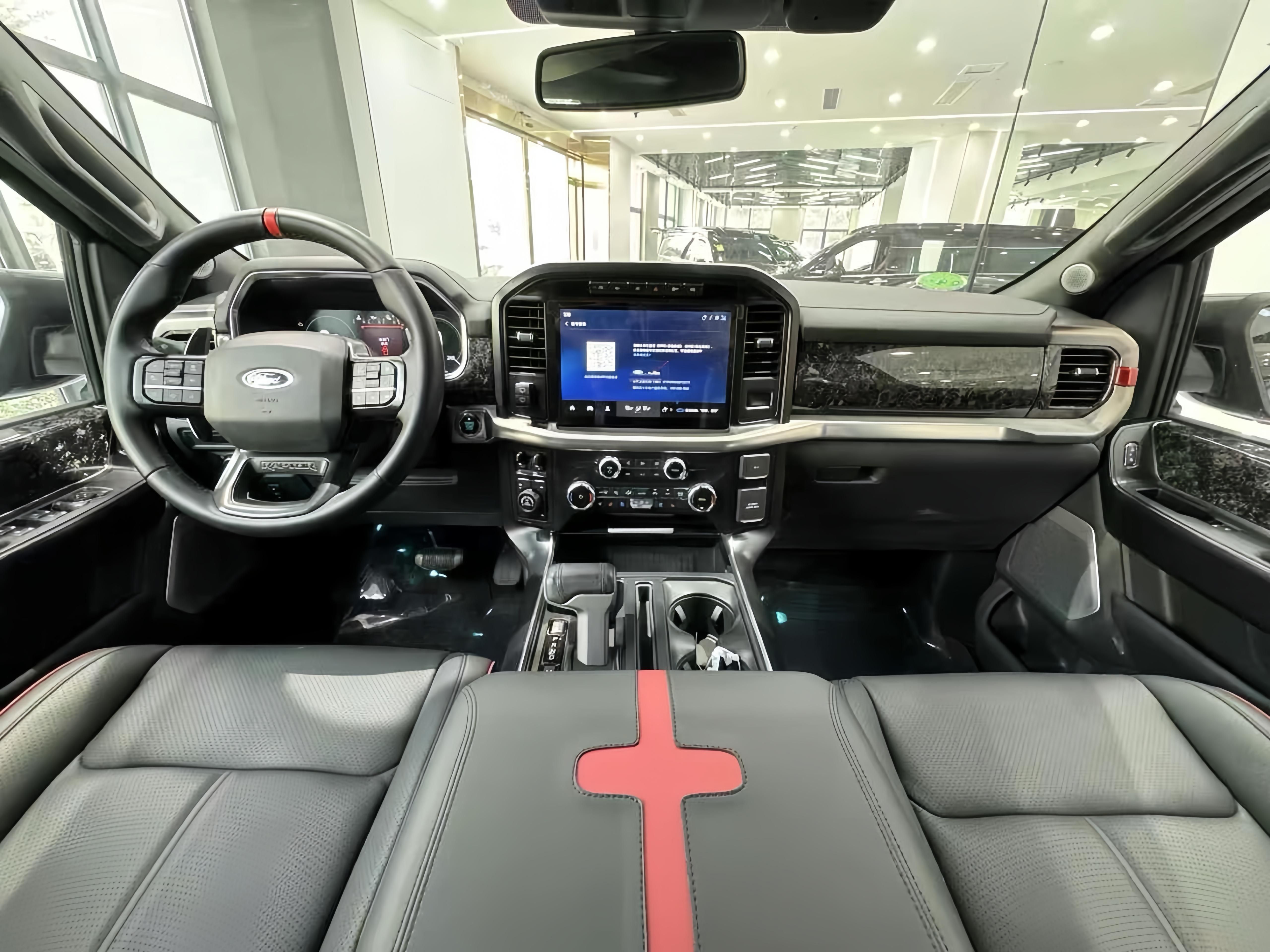 福特勇猛者：可商务可越野