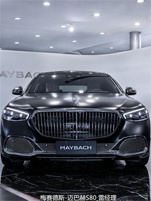 2025款奔驰迈巴赫S680现车充足 卖全国上牌支持分期购车