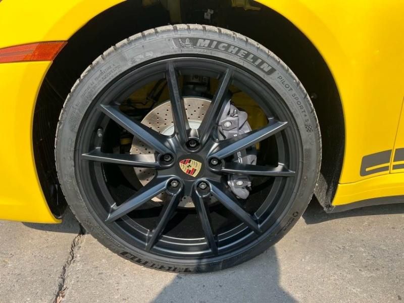 2024款保时捷911 Carrera T 3.0T 手动竞速黄天津现车报价162万