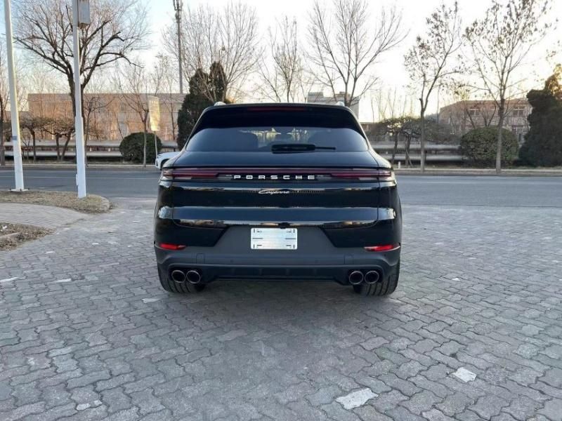 2024款保时捷卡宴 3.0T 豪华增强包天津现车报价94万