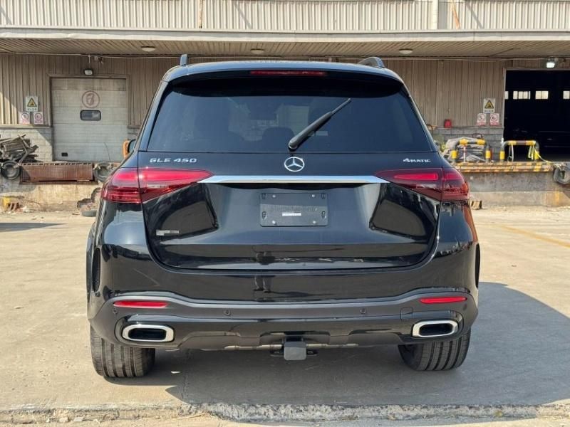 2025款奔驰GLE450 3.0T 独家包 运动包 智能驾驶包现车报价86万