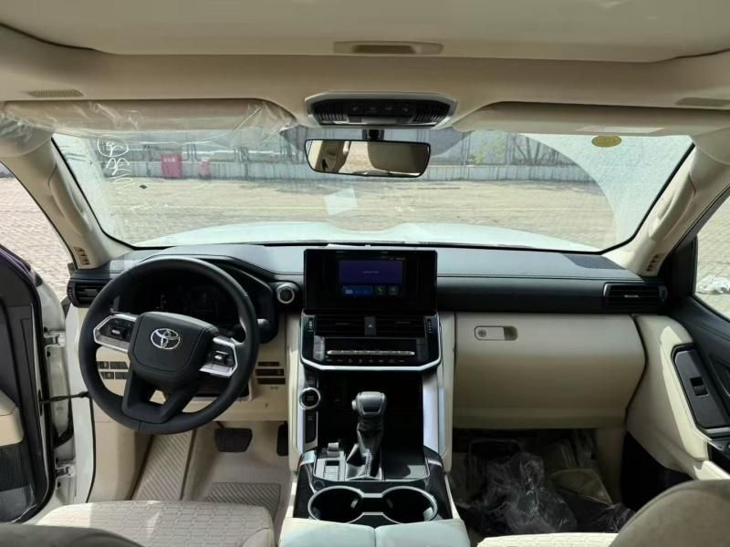 25中东酷路泽3.5TT GXR（8气标配）天津现车报价82.9万