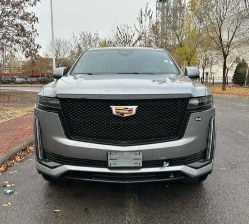 2024款凯迪拉克 凯雷德 6.2L 标轴 运动铂金最新报价 配置