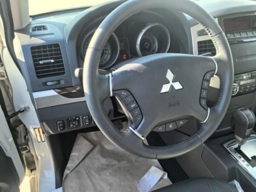 三菱帕杰罗V93王者传奇 经典越野车 20多万即可拥有