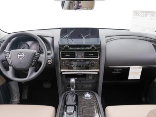 跌破70万 天津港日产阿曼达5.6L现车行情分期价格多少钱