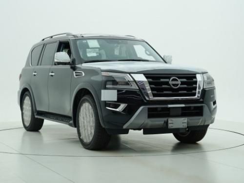 跌破70万 天津港日产阿曼达5.6L现车行情分期价格多少钱