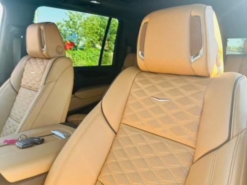 2025款凯迪拉克凯雷德ESV Sport 6.2L V8机械增压狂飙682马力强大