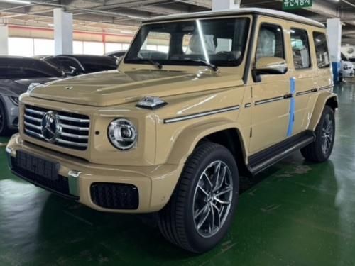 2025款奔驰G450d柴油版 3.0T混动 163万 莫哈韦银现车到港价格