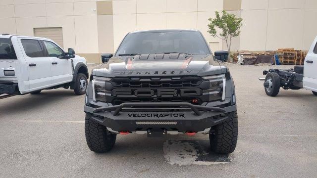 5.2T千匹猛兽 轩尼诗VelociRaptor 1000顶配版 现车价格270万