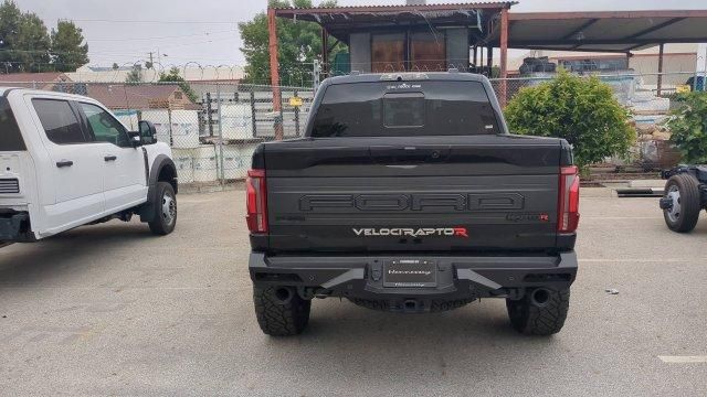 5.2T千匹猛兽 轩尼诗VelociRaptor 1000顶配版 现车价格270万