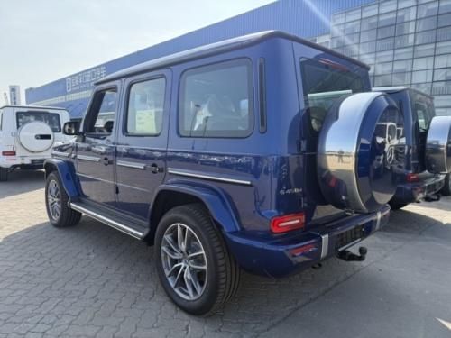 2025款奔驰G450d柴油版 3.0T+48V轻混动力 裸车160万起 港口现车
