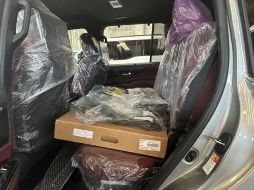25款雷克萨斯LX600现车 3.5T V6双涡轮+马克莱文森音响 落地价