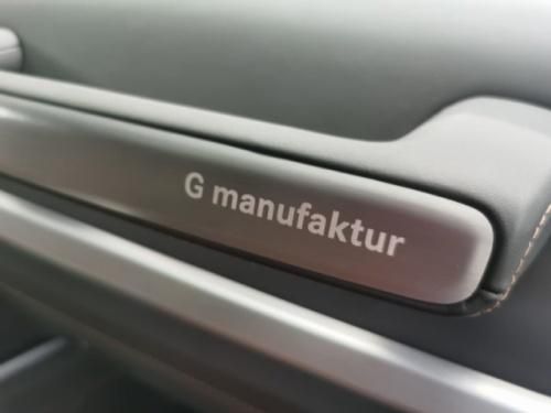 2025款奔驰G63价格揭晓 4.0T V8+三把锁 落地价200万多起值不值