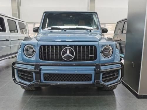 2025款奔驰G63价格揭晓 4.0T V8+三把锁 落地价200万多起值不值