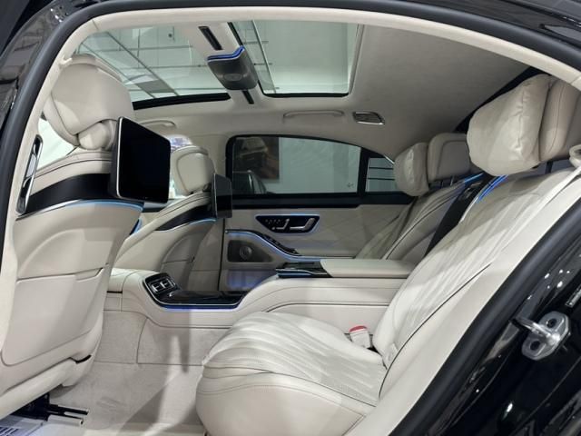 2024款奔驰AMG S63 天津港口现车最新报价大优惠促销