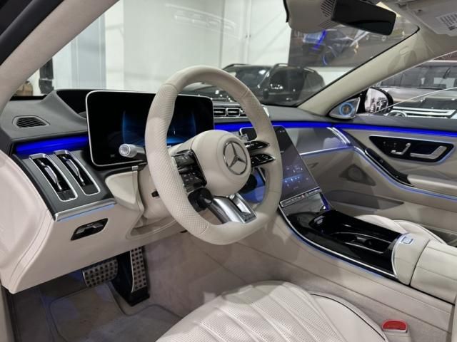 2024款奔驰AMG S63 天津港口现车最新报价大优惠促销