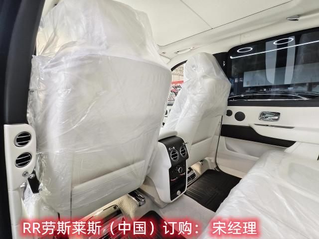 2025款劳斯莱斯库里南五座现车670万 展厅现车购车赠送XP车衣