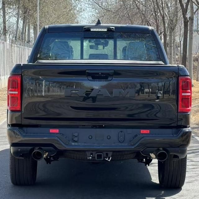 25款道奇公羊LTD暗夜限量版 Limited 港口现车最新报价行情