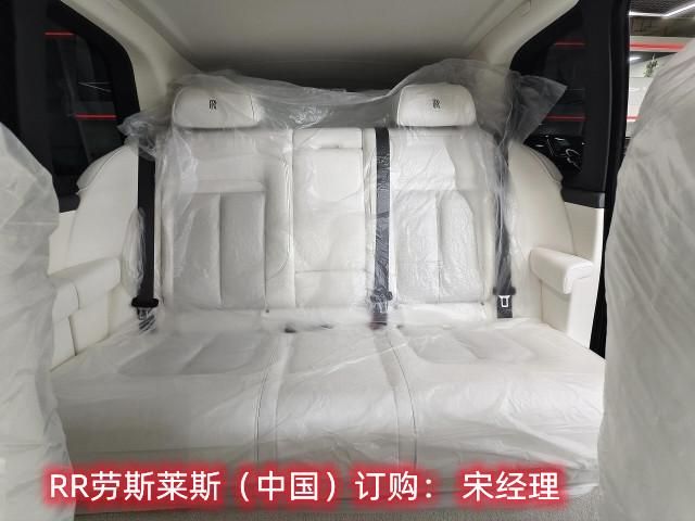 2025款劳斯莱斯库里南五座现车670万 展厅现车购车赠送XP车衣