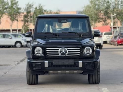 2025款奔驰G450d柴油3.0T报163万起 48V轻混+三把锁现车包牌‌