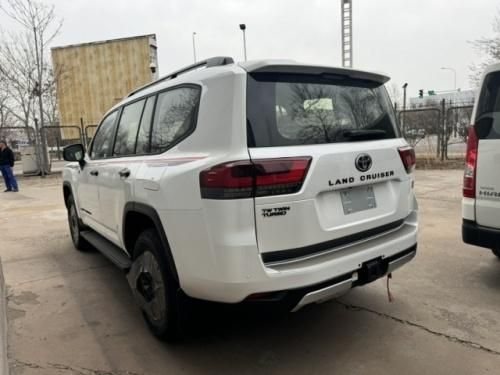 25款丰田酷路泽3300GR价格 珍珠白现车享分期36期低息贷款‌ 