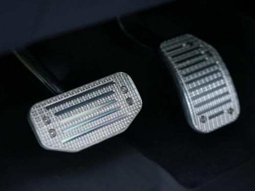 ‌2025款福特F-150猛禽谢尔比蝰蛇 V8机增900大马力 限量1500台‌