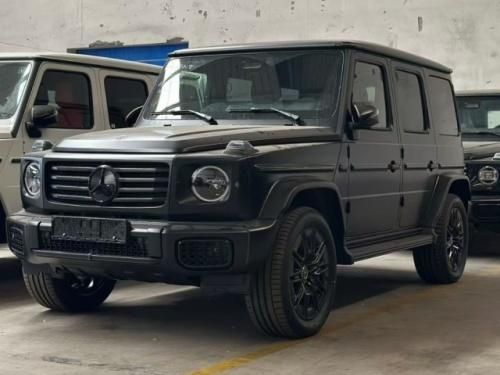 2025款奔驰G450d柴油版3.0T价格158万 包牌价首付50万开走‌