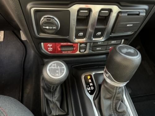 牧马人2.0T卢比肯两门版配置升级 5种限量色可选 分期首付15万