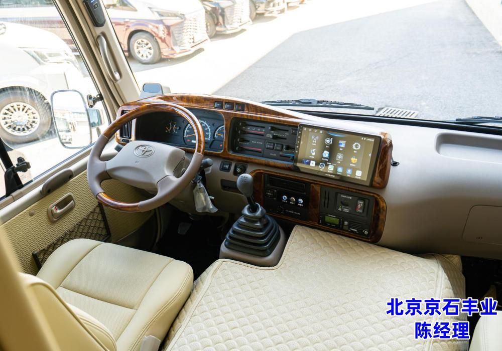 丰田考斯特 12 座2026款河北石家庄落地多少钱