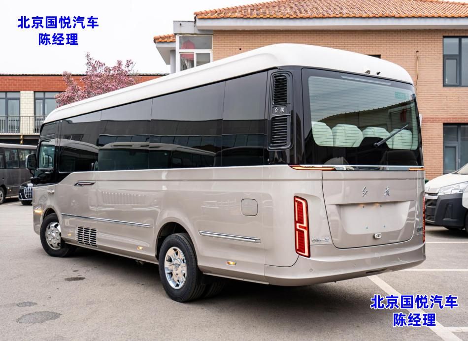 广州红旗国悦 6 座带床带卫生间多少钱