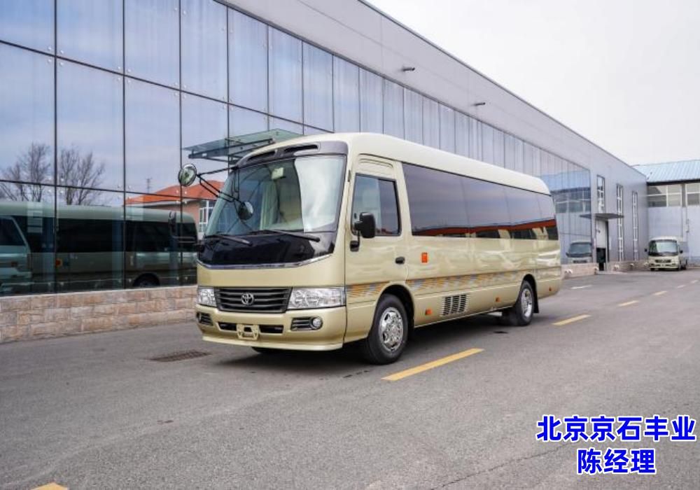 丰田考斯特6座大型商务旅居车湖北落地多少钱