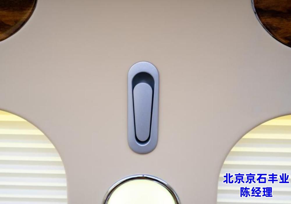 丰田考斯特石家庄落地多少钱
