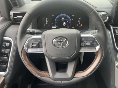 中东版酷路泽4000顶配落地价格 真皮座椅+双差速锁 分期0手续费