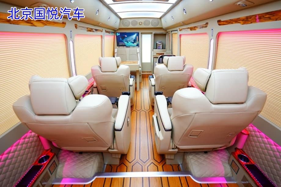 丰田考斯特12座厦门落地多少钱
