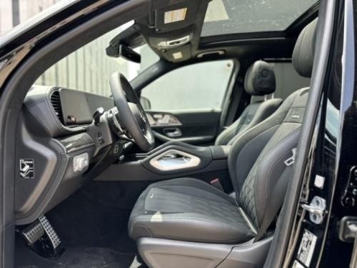 2025款奔驰GLS63现车10万 V8爆612马力 落地价格 分期首付80万
