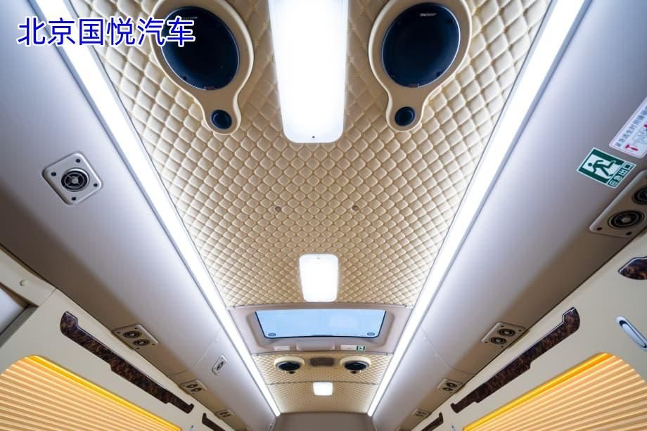 丰田考斯特17座合肥落地多少钱