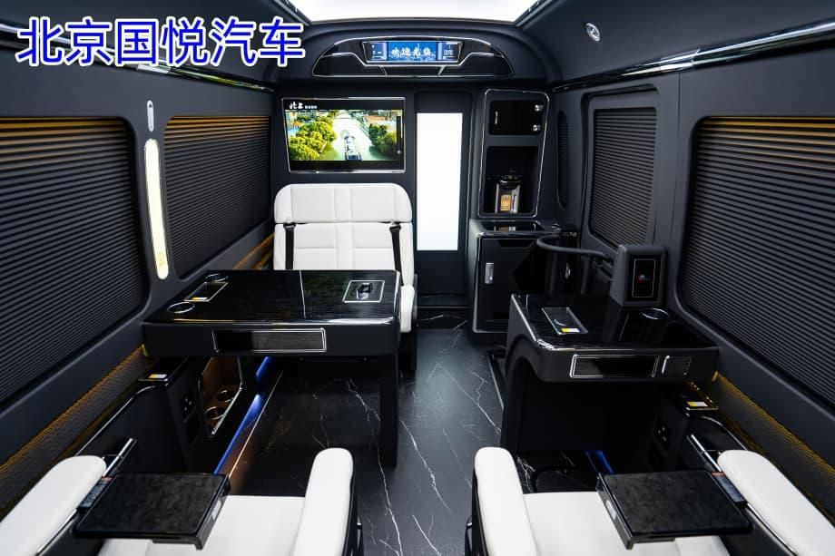 丰田考斯特12座黑金刚版2026款北京4S店落地多少钱