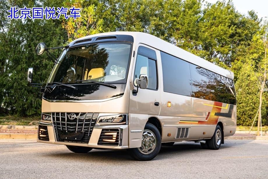丰田考斯特10座商务旅居版吕梁落地多少钱