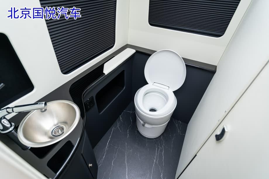 丰田考斯特10座徐州落地多少钱