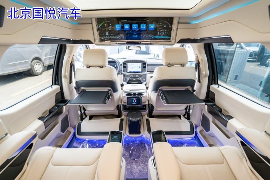 福特勇猛者新款高顶版周口落地多少钱